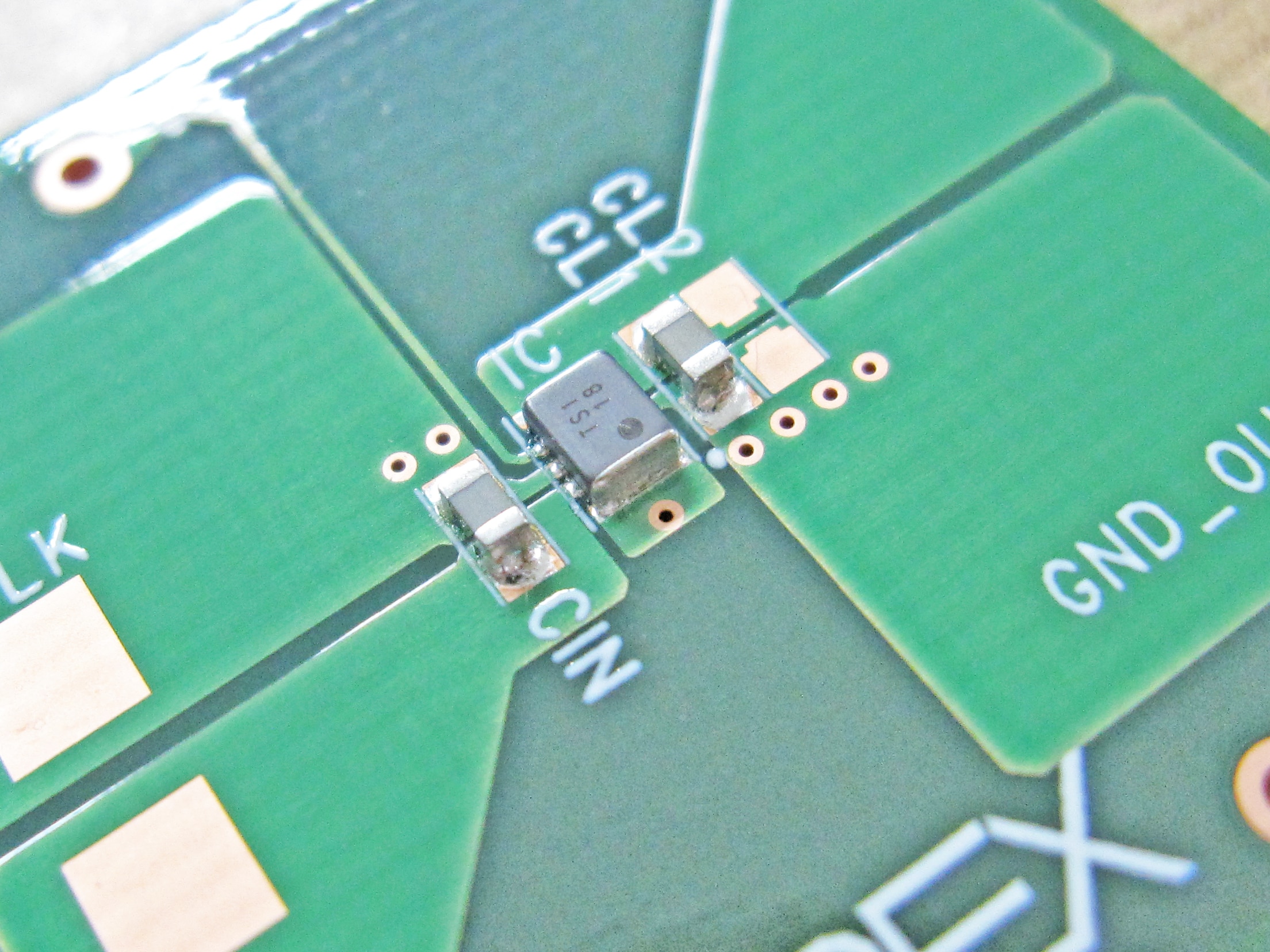 特瑞仕代理商，TOREX代理商，線圈一體降壓型DC/DC轉(zhuǎn)換器，“micro DC/DC” XCL232系列，TOREX XCL232